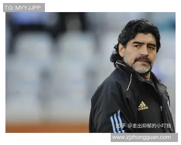 曾经的足球中锋球星:那些曾点燃绿茵场的传奇人物与时代记忆 曾经的足球中锋球星:那些曾点燃绿茵场的传奇人物与时代记忆