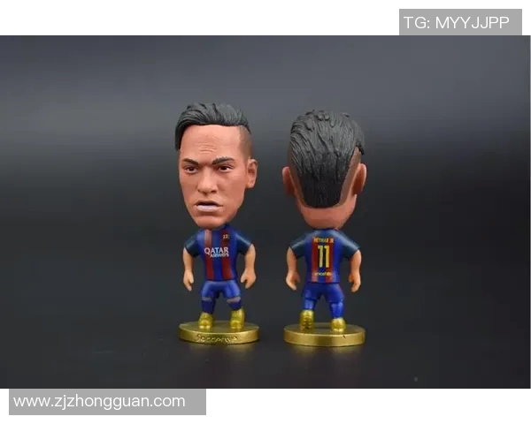 足球明星手办挂件热潮探索 专属收藏品的魅力与价值解析 足球明星手办挂件热潮探索 专属收藏品的魅力与价值解析