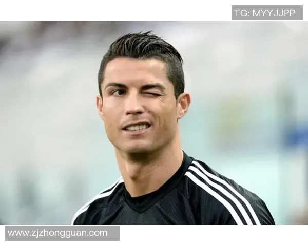 通过五个线索猜测这位足球球星主播的真实身份，挑战你的足球知识极限